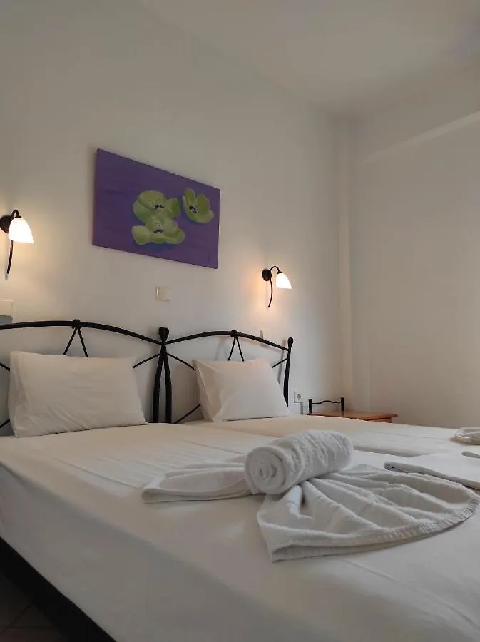 Chrouso Apartments 帕利乌里翁