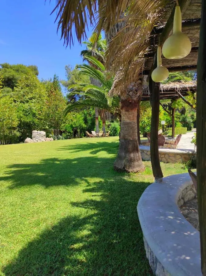Chrouso Apartments パリウリ ギリシャ